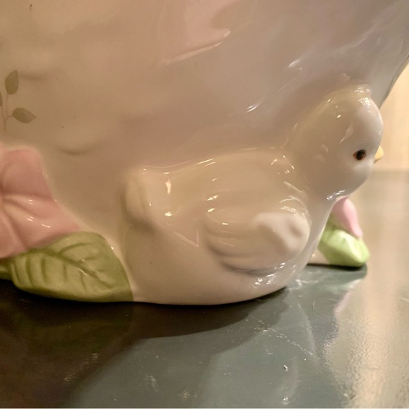 LN Lenox Butterfly Meadow Duck Pitcher- New replacement costs $299.95 as shown. - Picture 6 of 8